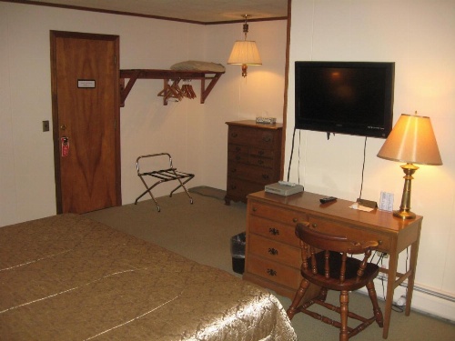 Big Bears Lodge image 12