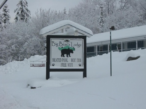 Big Bears Lodge image 24